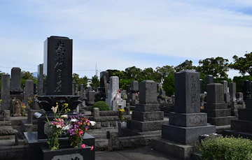 墓標の基本的な言葉の意味・使い方