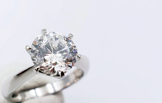 遺骨ダイヤモンドとは？製作工程や注意したいポイントなどを紹介