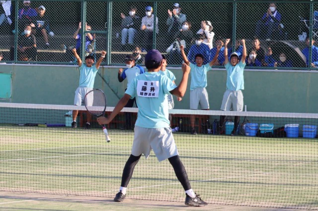 男子団体戦　嬉野高校が1本も落とさず完全優勝【令和4年度佐賀県高等学校新人ソフトテニス大会】