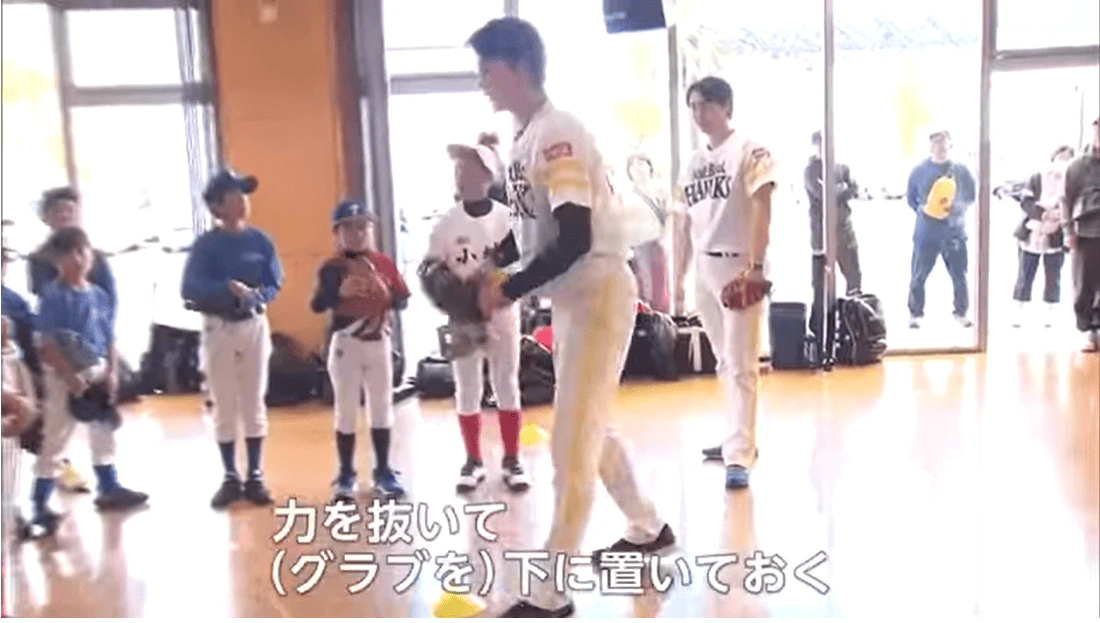 新垣渚さん高橋純平さんなどホークス元選手 小学生80人に野球熱血指導！