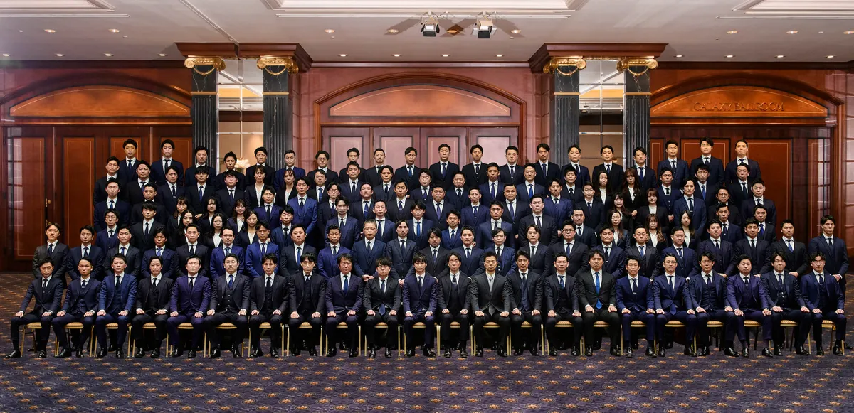 M&A総合研究所の社員集合写真