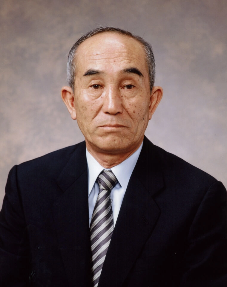 柏崎正夫