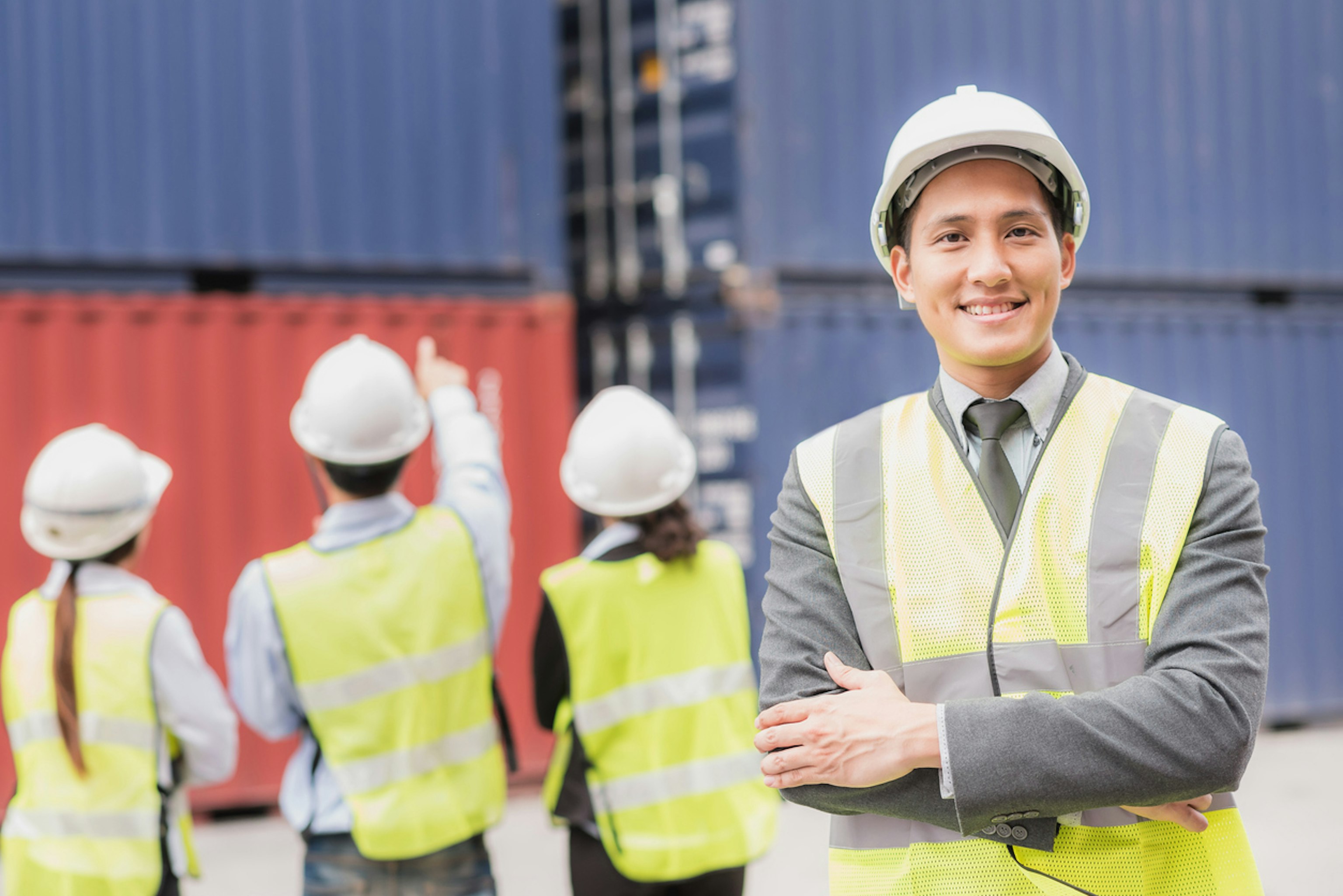 運行管理者とは?業務内容から資格の取得方法まで解説