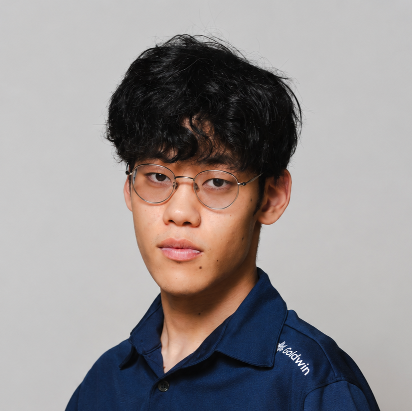 中川　慶人