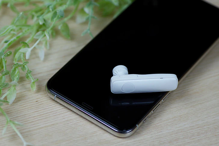 スマホとBluetoothイヤホン