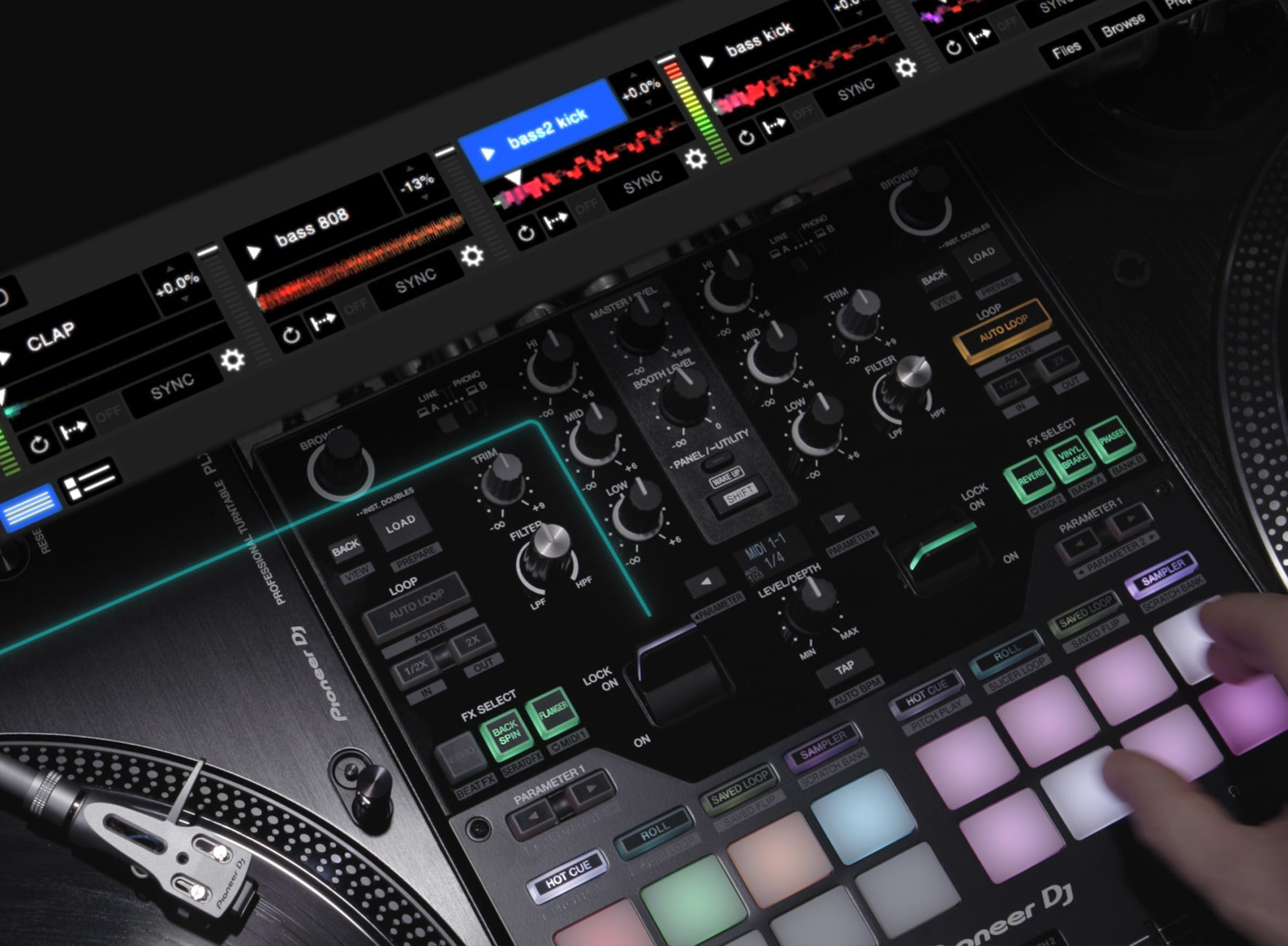 DJM-S7 - Scratch-style 2-channel performance DJ mixer (Black)
