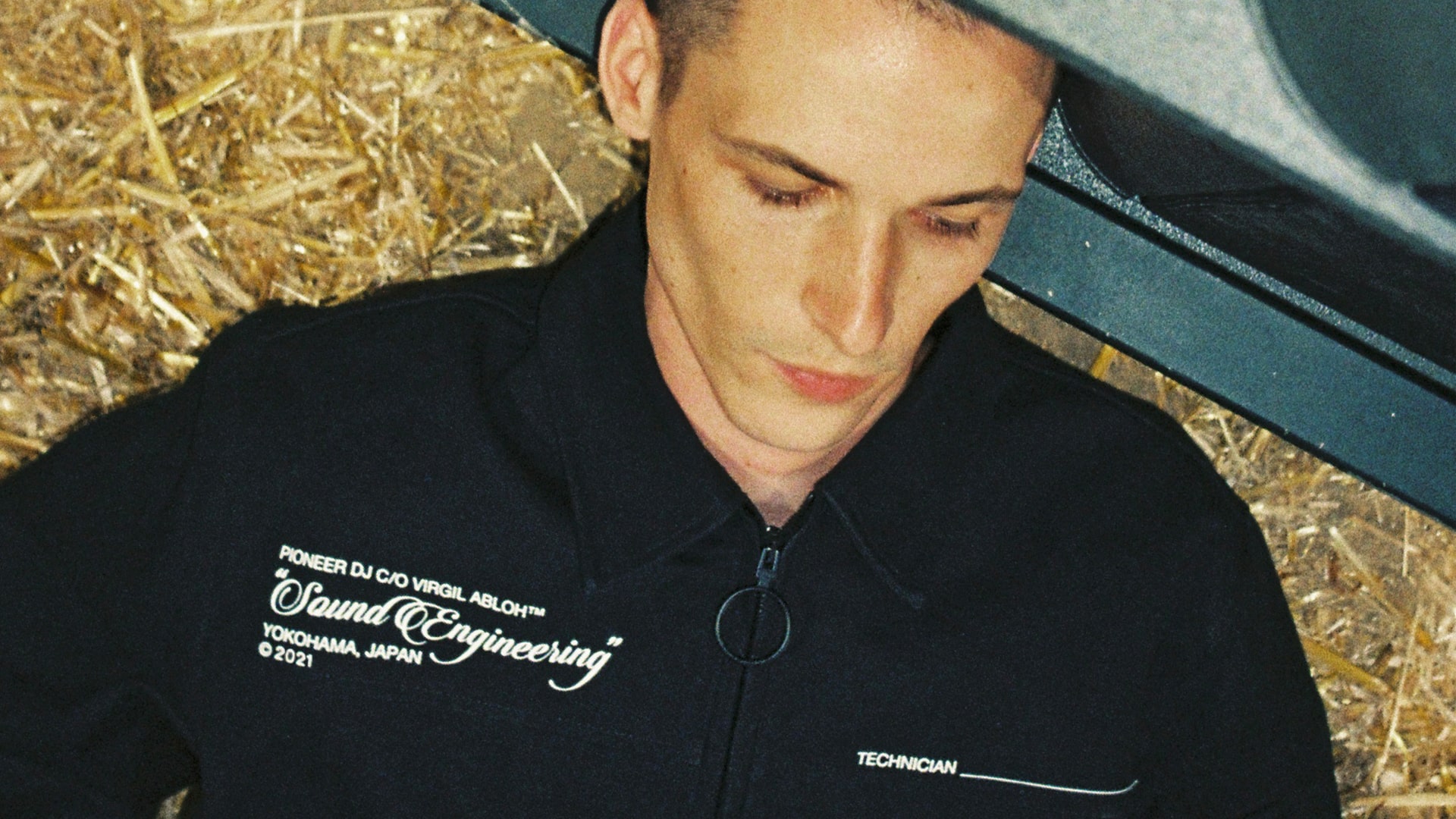 Off-White Sound Engineering