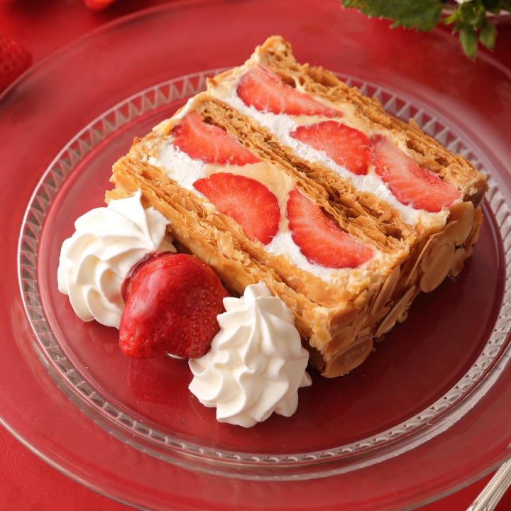 キハチのナポレオンパイ あまおうスペシャル