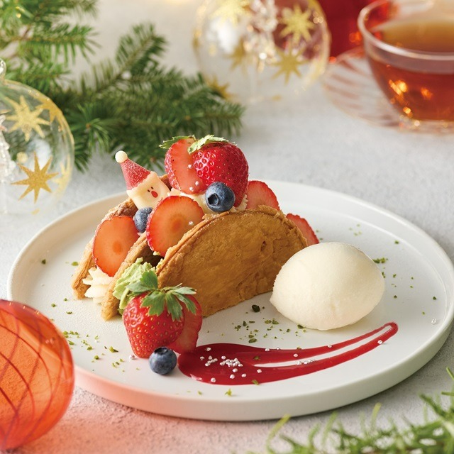 苺のクリスマスミルフィーユ