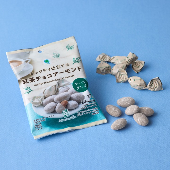 ミルクティ仕立ての紅茶チョコアーモンド