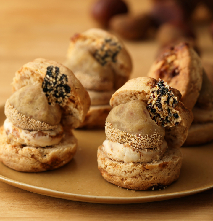 「笠間の栗」の栗きんとんスコーンサンド