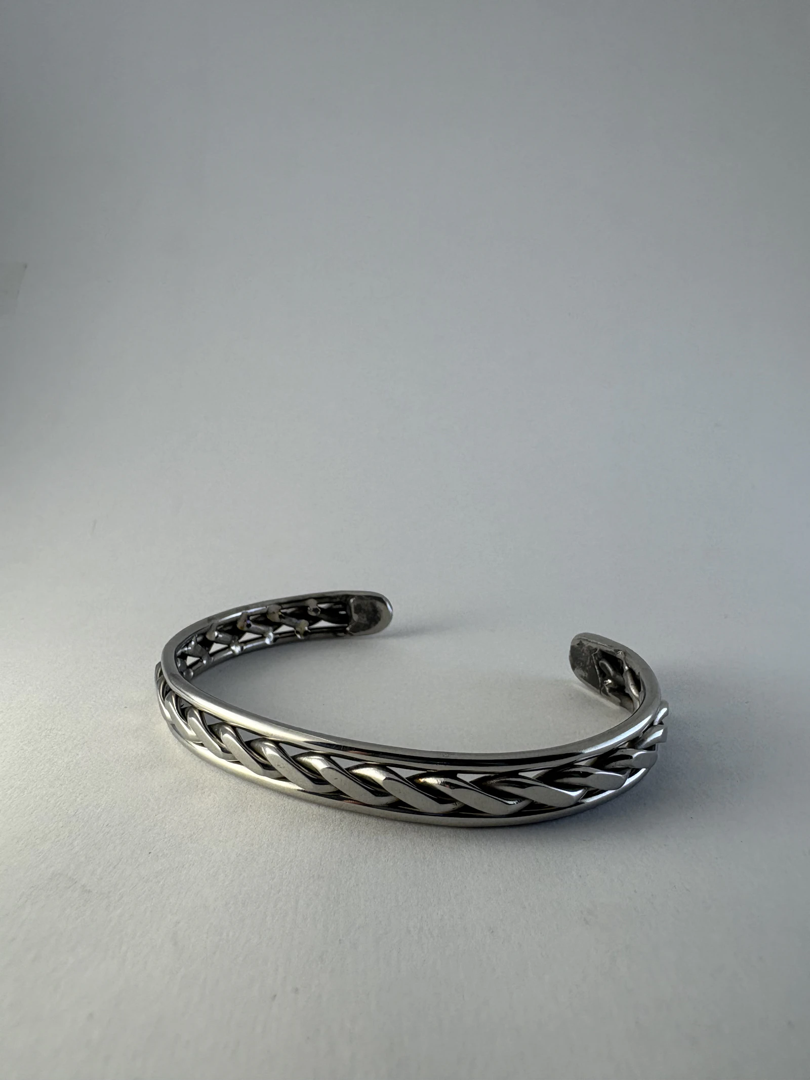 Flat Single Twist Bangle - 1
