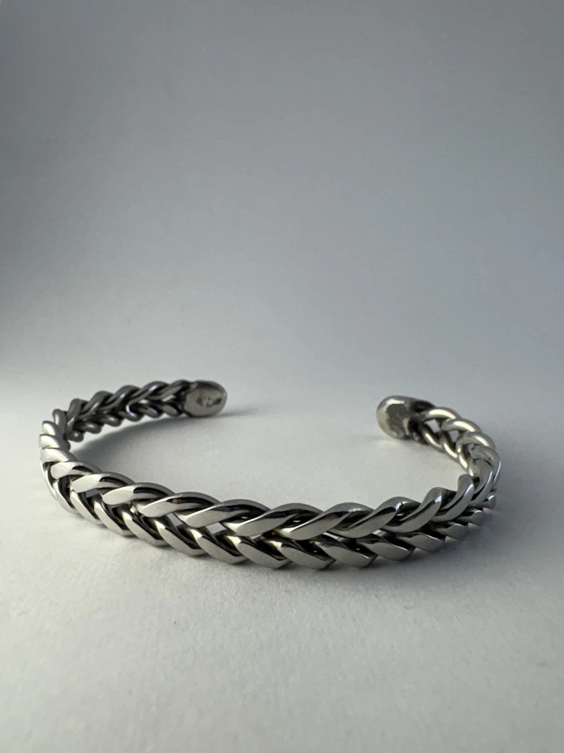 Flat Double Twist Bangle
