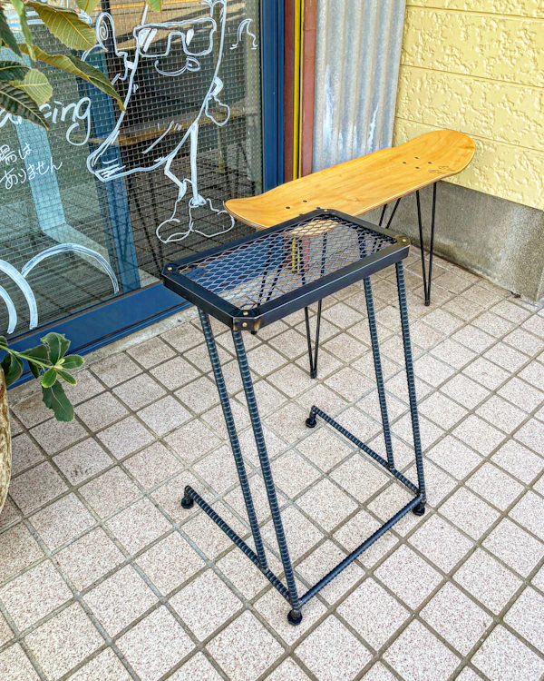 Cafe Side Mini Table