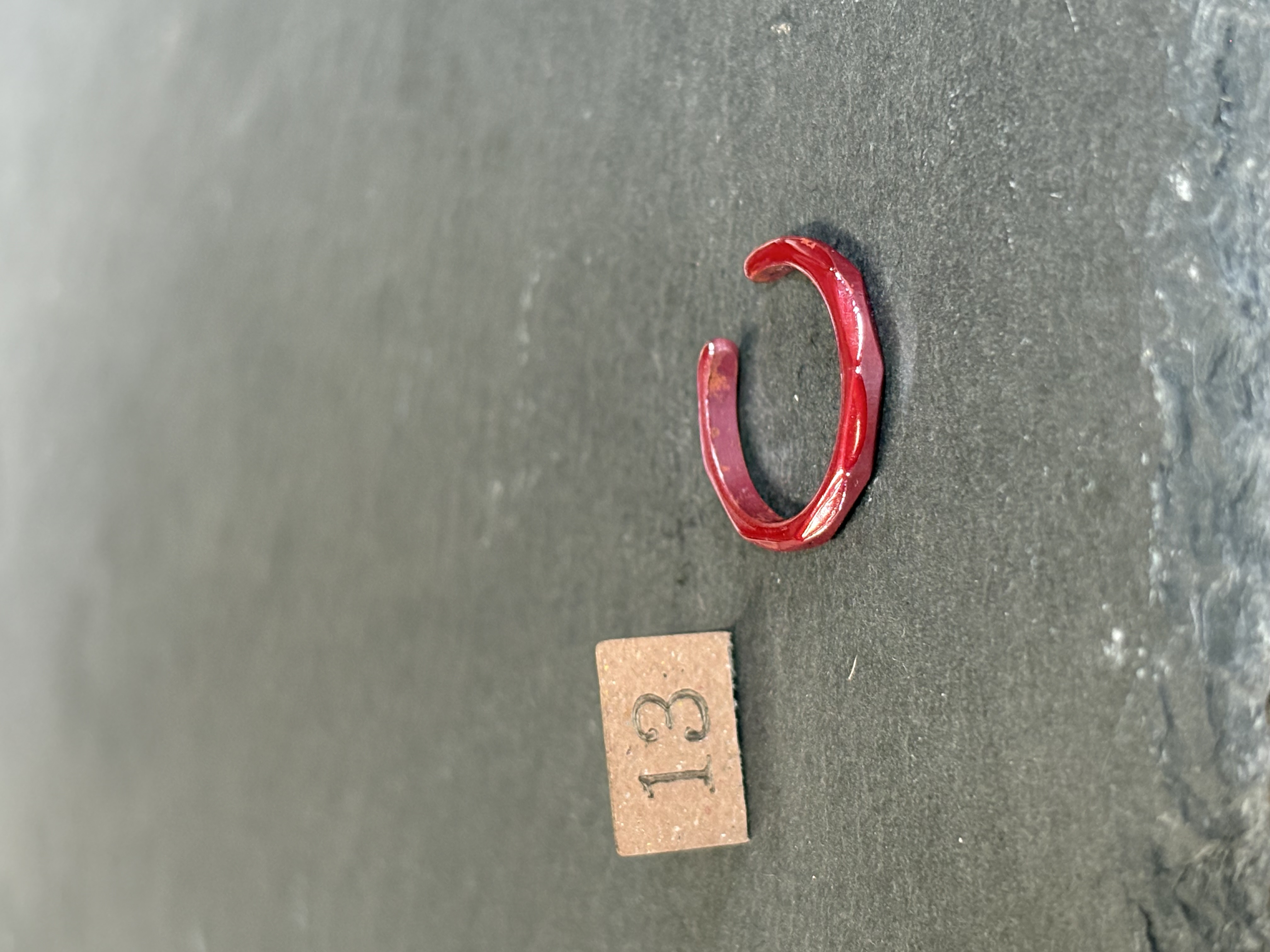 緋銅の指輪（実物の写真）