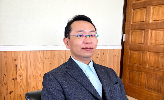 株式会社クワケン