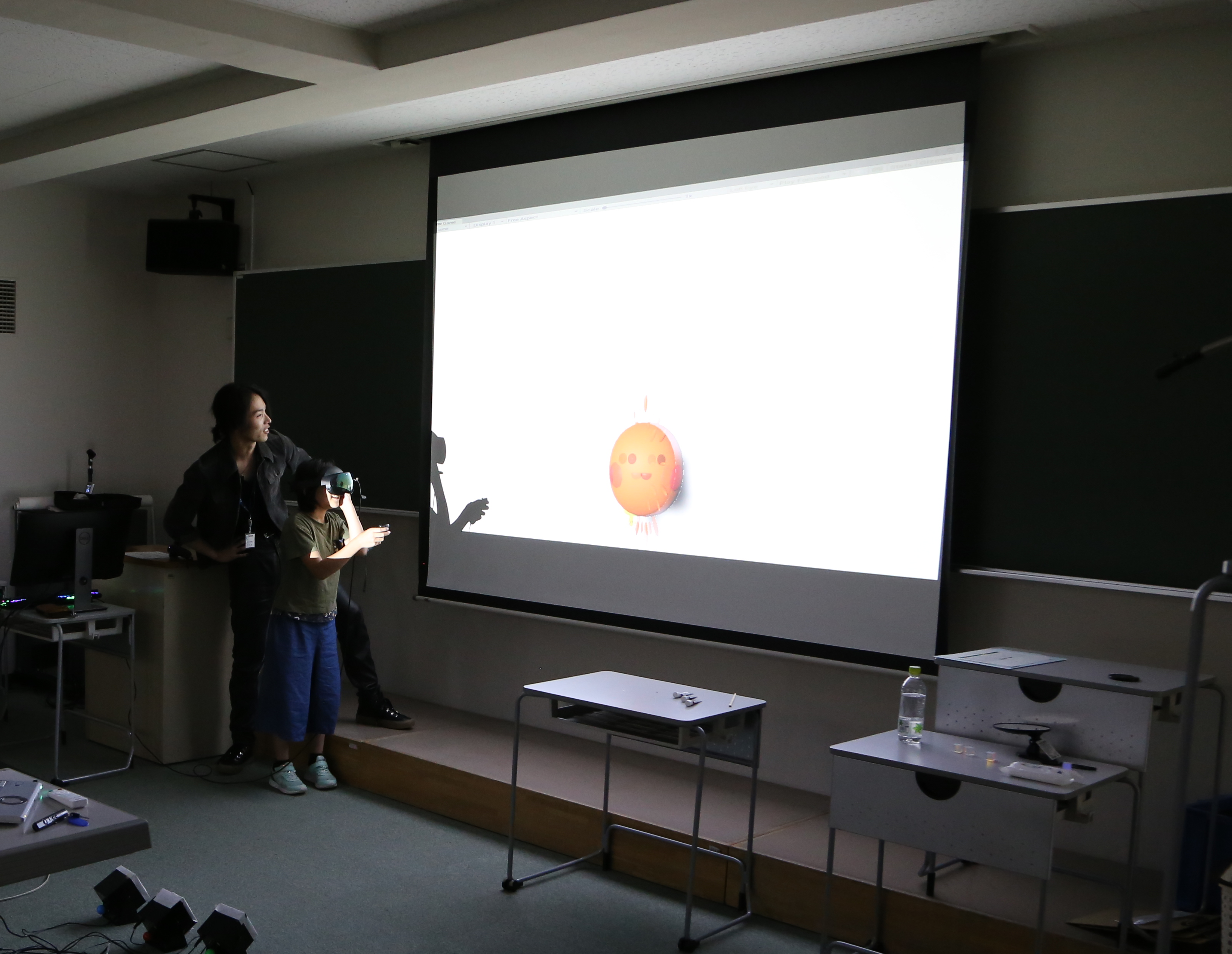 MR技術と3Dプロジェクターを用いた教育システムのサムネイル画像