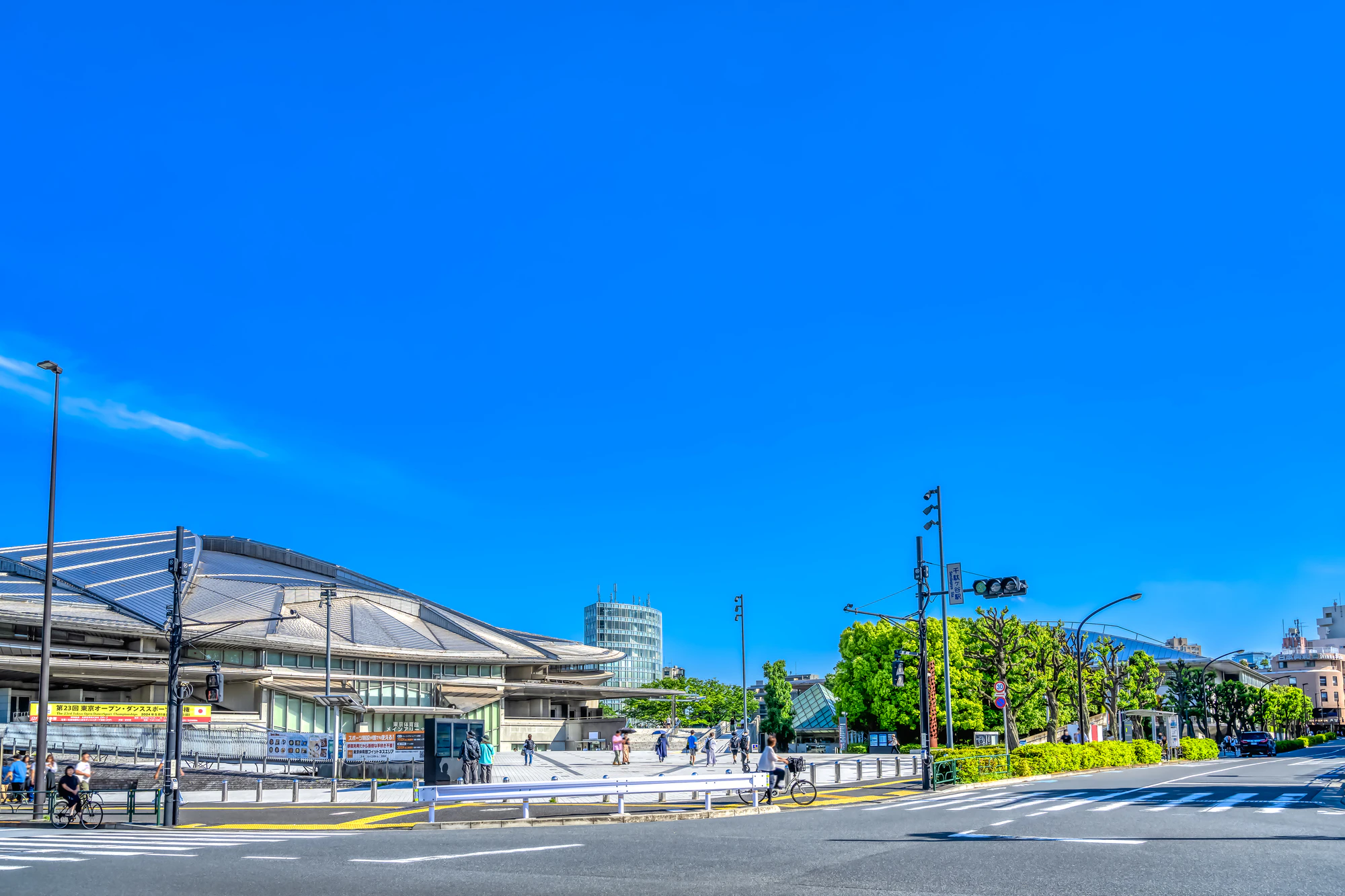 東京都渋谷区の都市風景 千駄ヶ谷駅