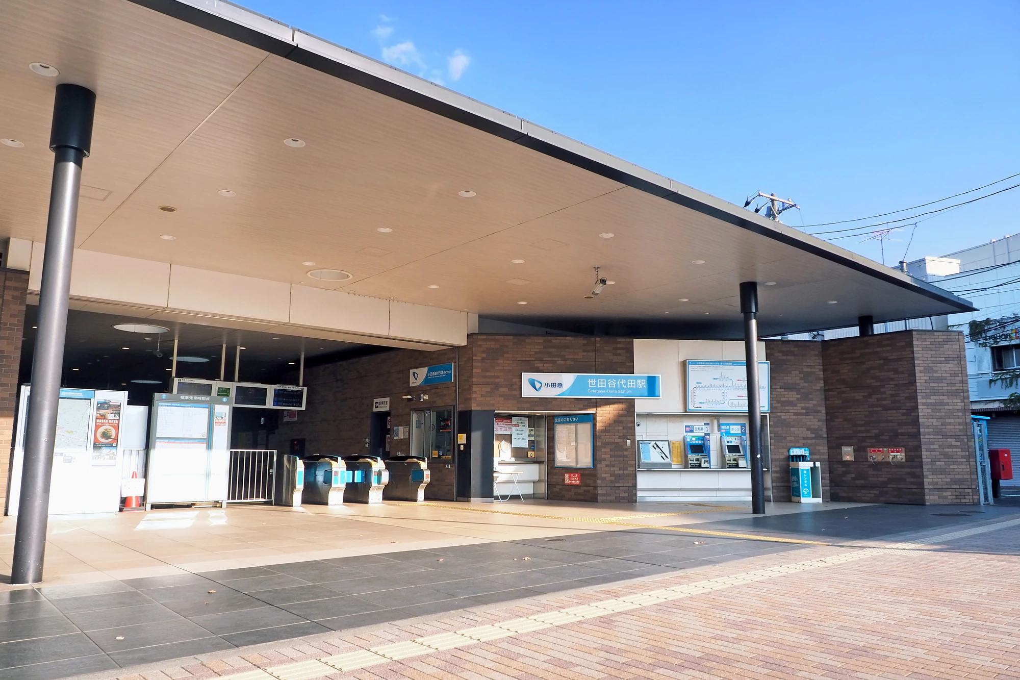 小田急電鉄　世田谷代田駅 西口