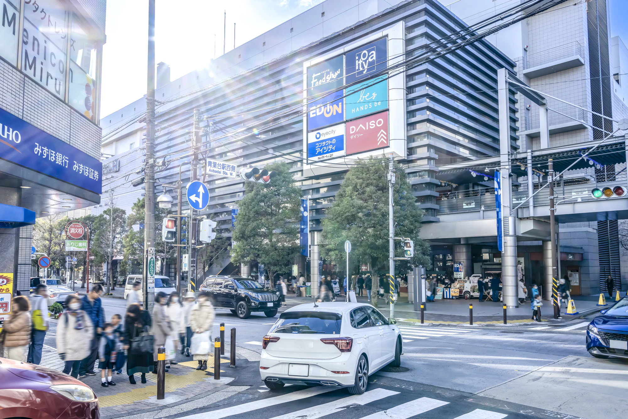 横浜市青葉区の都市風景　青葉台駅　青葉台東急スクエア