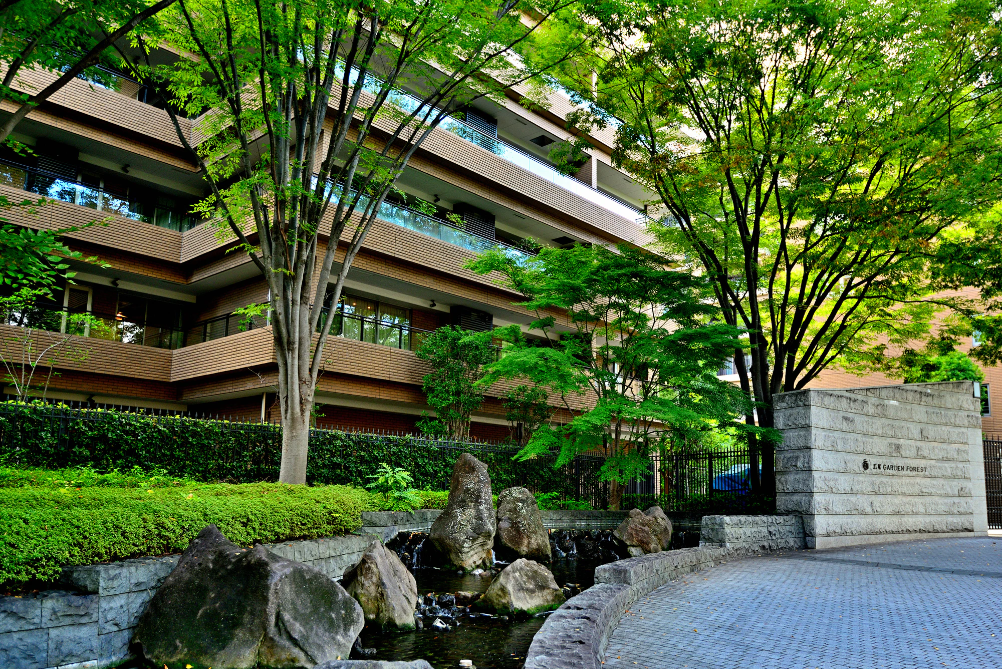 東京高級住宅街　広尾の高級マンション