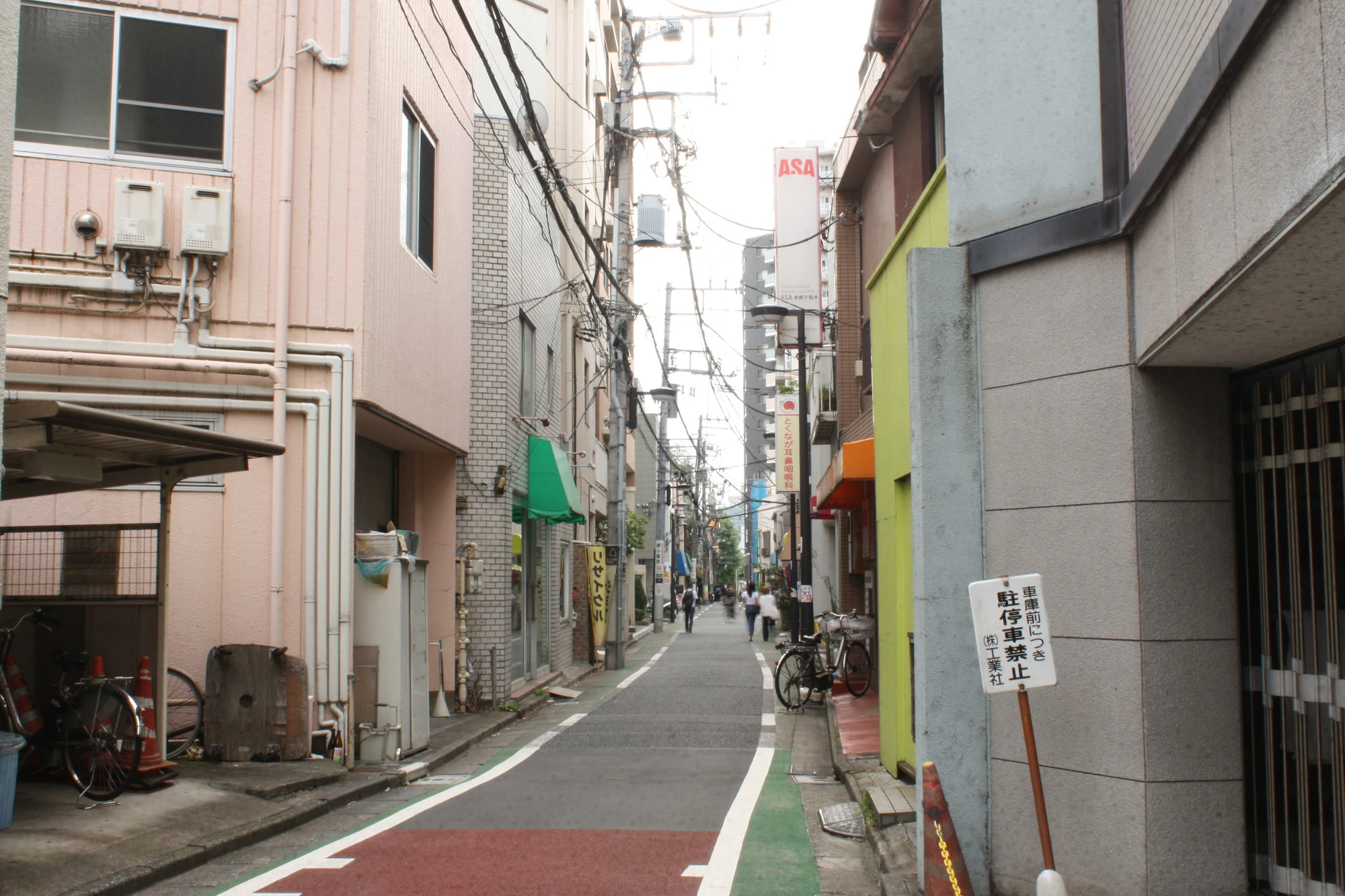 南北線　本駒込駅　周辺　街並み