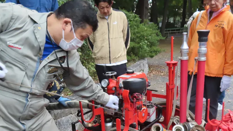 大泉緑町会の防災訓練｜放水訓練を毎月実施（参加者募集）