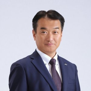 【大型配送タイプ】松岡広大＆佐藤流司さん掲載ページ（A3サイズ配送）#6969 大型長距離輸送のフジトランスポートが全国の物流企業を承継公募