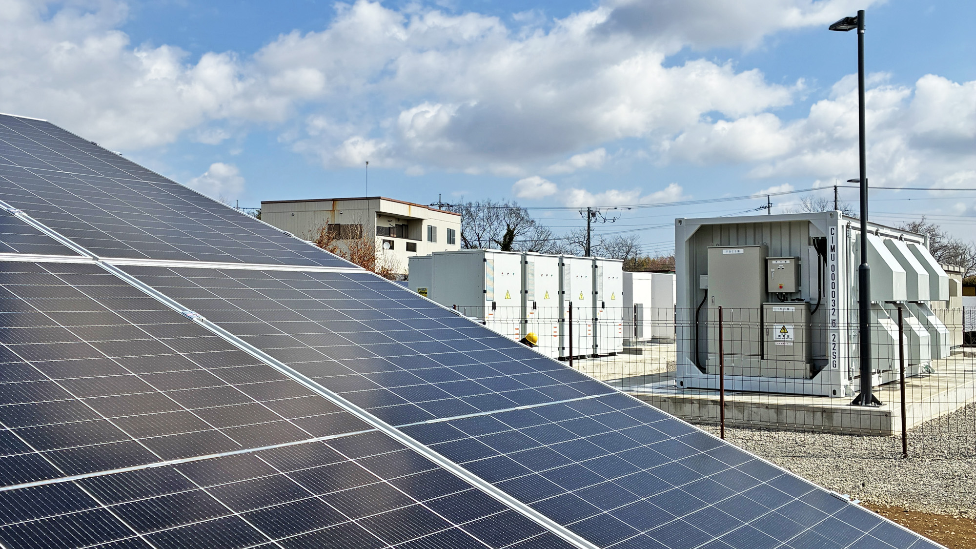 太陽光発電所を自作しましょう　第2ステージへのお誘い！ 独立太陽光発電所の作り方 / 中村 昌広【著】 - 紀伊國屋書店ウェブ
