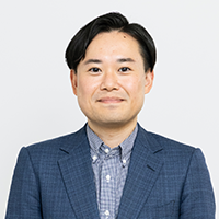 板東の顔写真