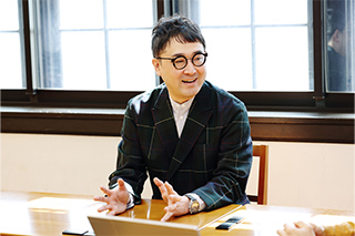 舘野教授の画像