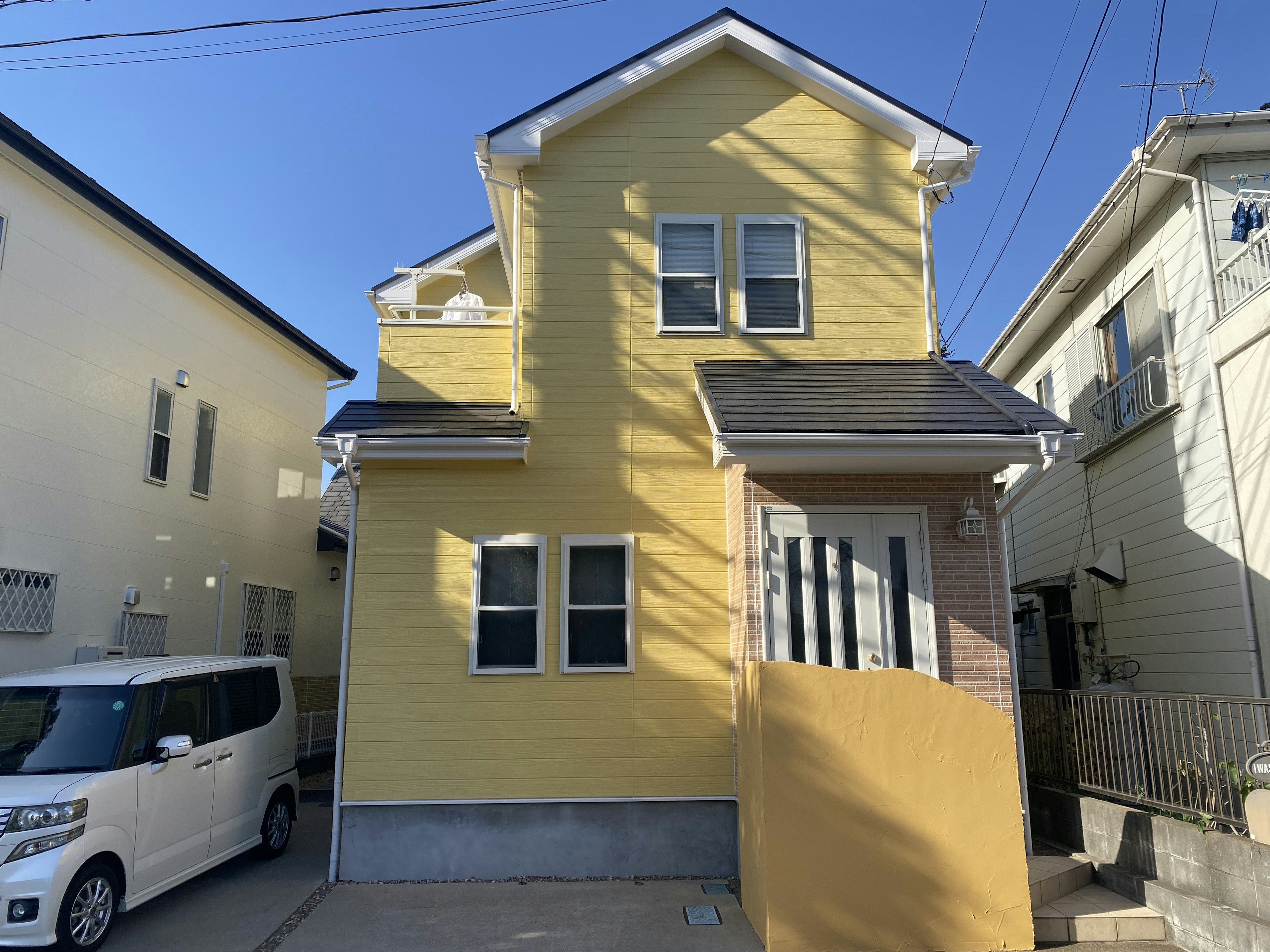 越谷市I様邸の外壁塗装と屋根塗装を施工させていただきました