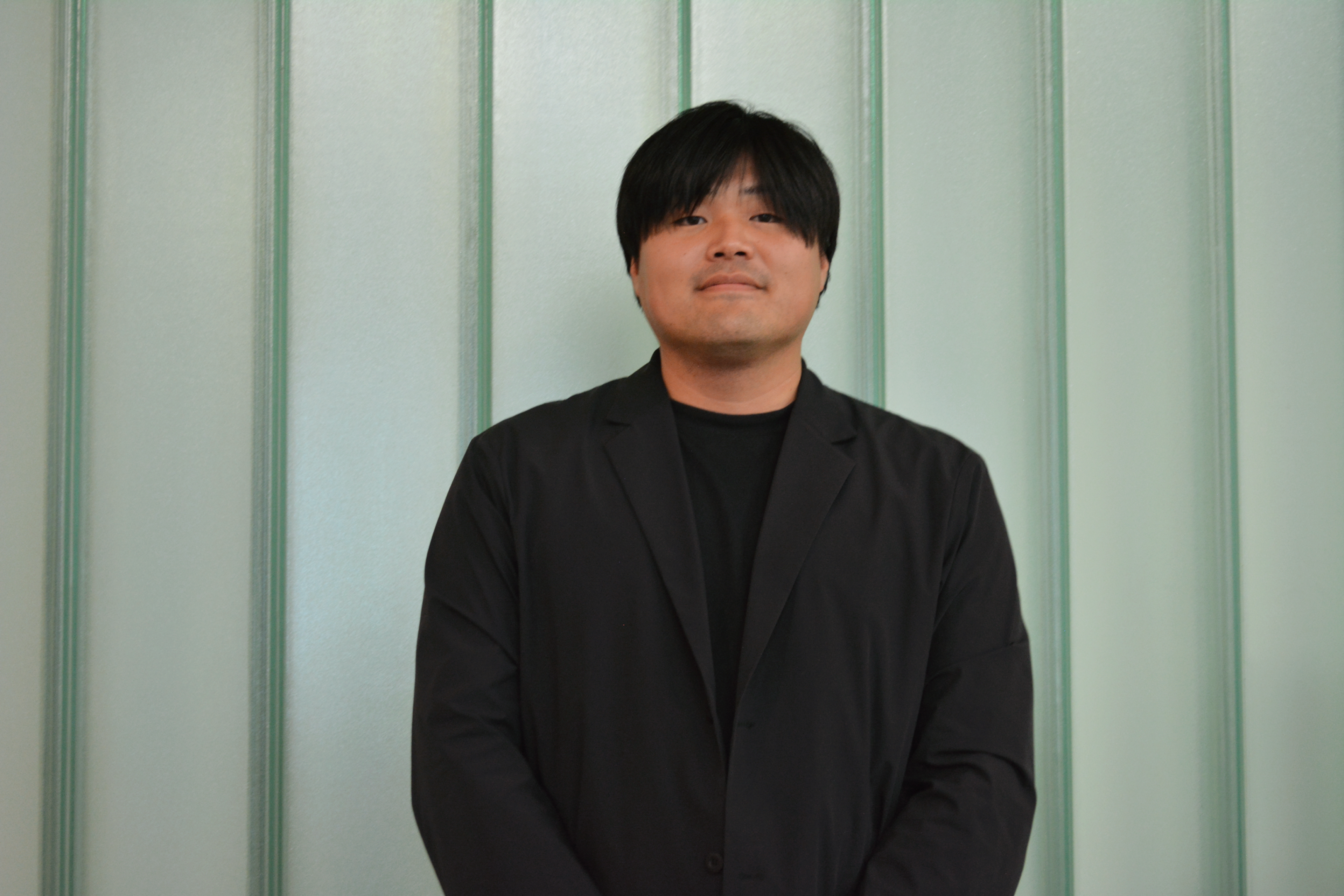 建設現場の仮設事務所で進む「働き方改革」。「MAXHUB」をレンタル導入して会議DXに貢献