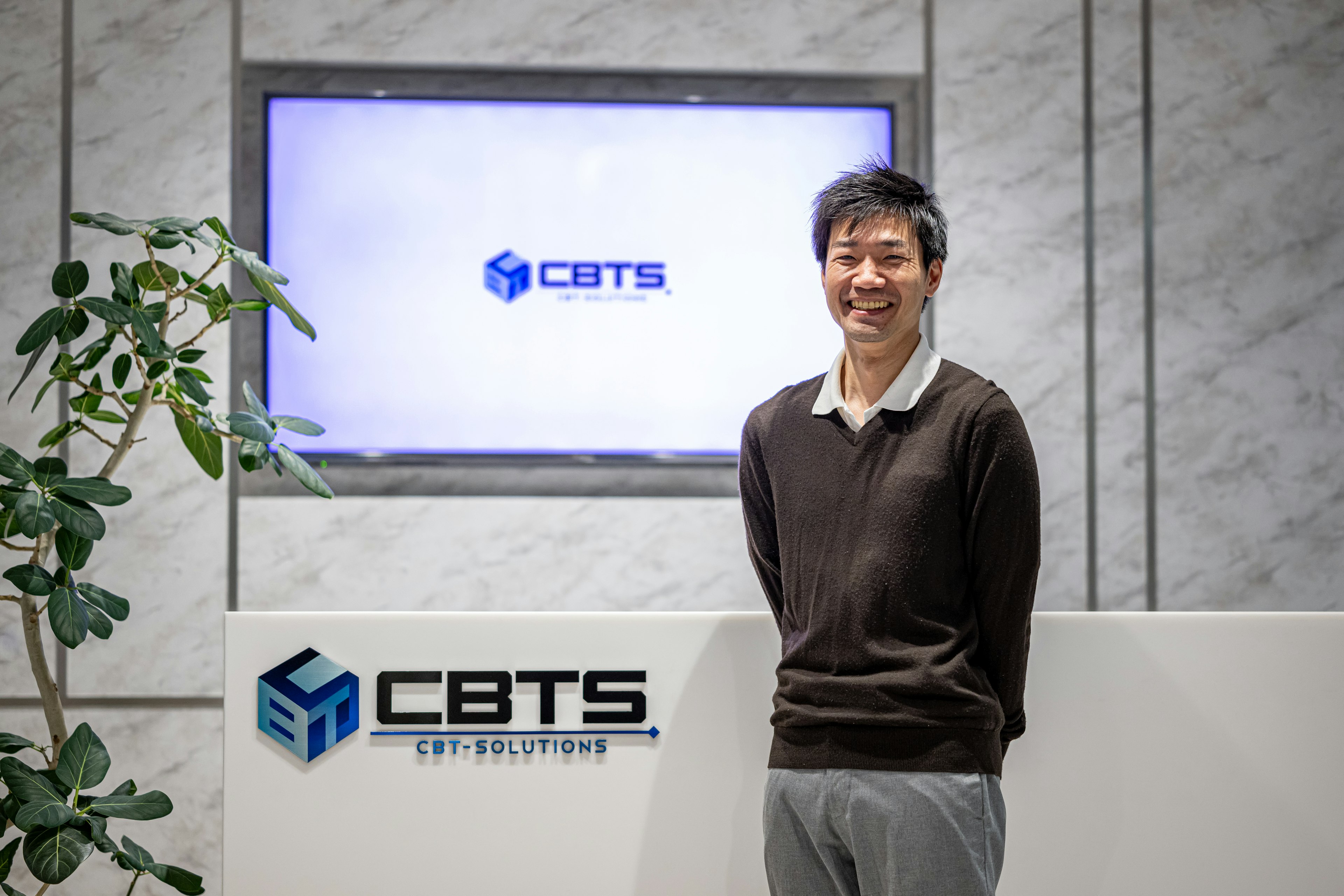 短期レンタルをリピートして10年。他社に乗り換えることなく利用し続ける理由とは？