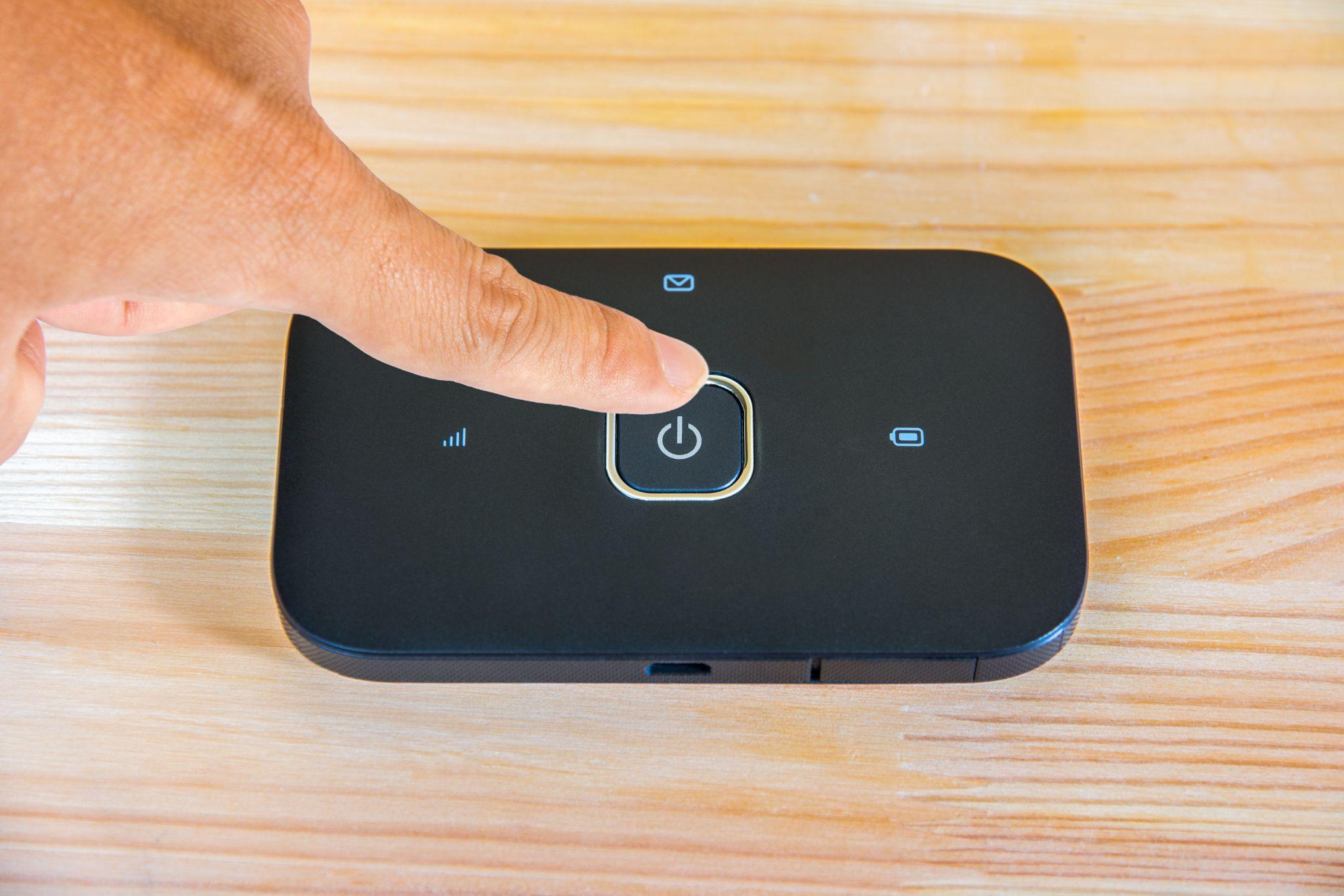 ポケットWi-Fiを利用するイメージ