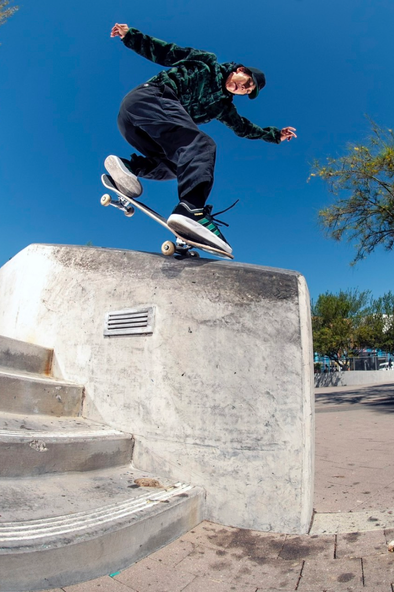 SHFiguarts 堀米雄斗 SKATEBOARDER 2024年夏、日本を感動と熱狂の渦に巻き込んだ スケートボーダー