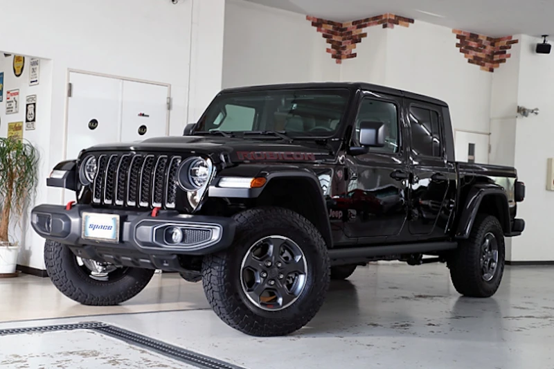 アメ車ワールドに弊社のグラディエーターが紹介されました！