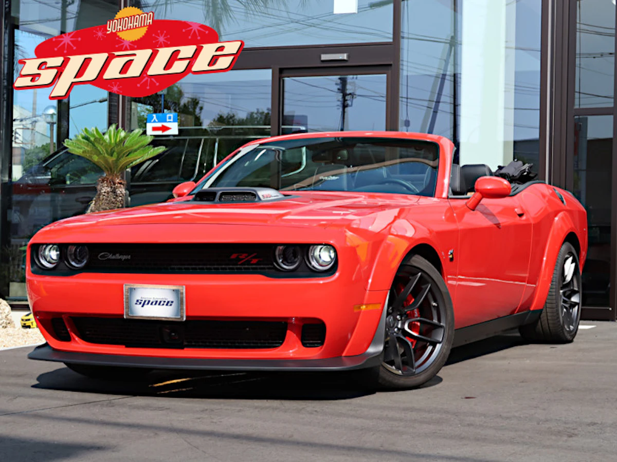 メーカーオプションのチャレンジャーコンバーチブル♪