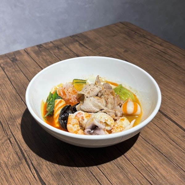 【前橋】南町に麻辣湯とアサイーボウルの専門店「The Bowl」がオープンしてる