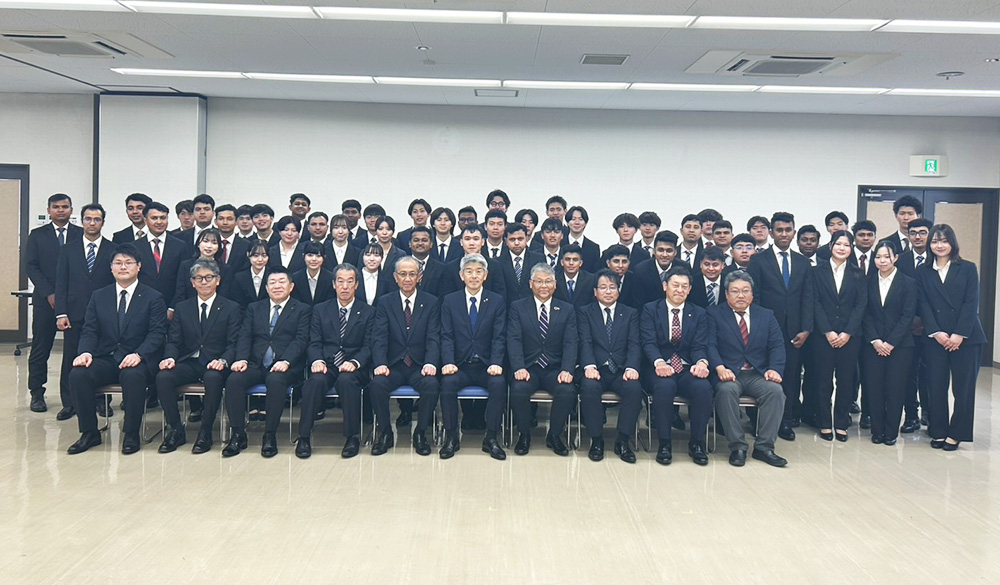 新入社員の写真