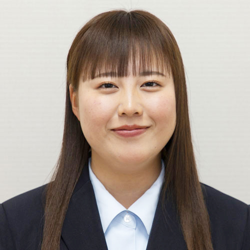 野村　羽依美の写真