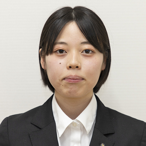 大塚　夢果の写真