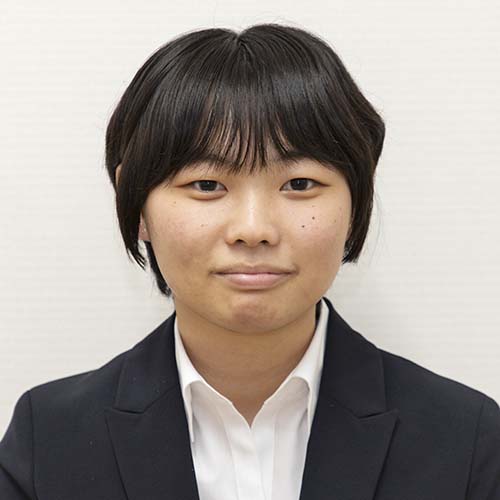 山﨑　晴香の写真