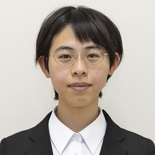 橋岡　万結子の写真