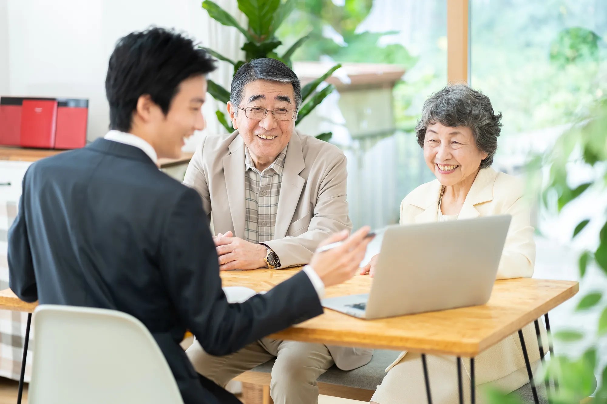 不動産売却の相談先はどこ？内容別の相談先や準備しておきたいことを解説