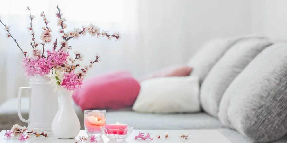 お花をオシャレに飾って明るいお部屋に