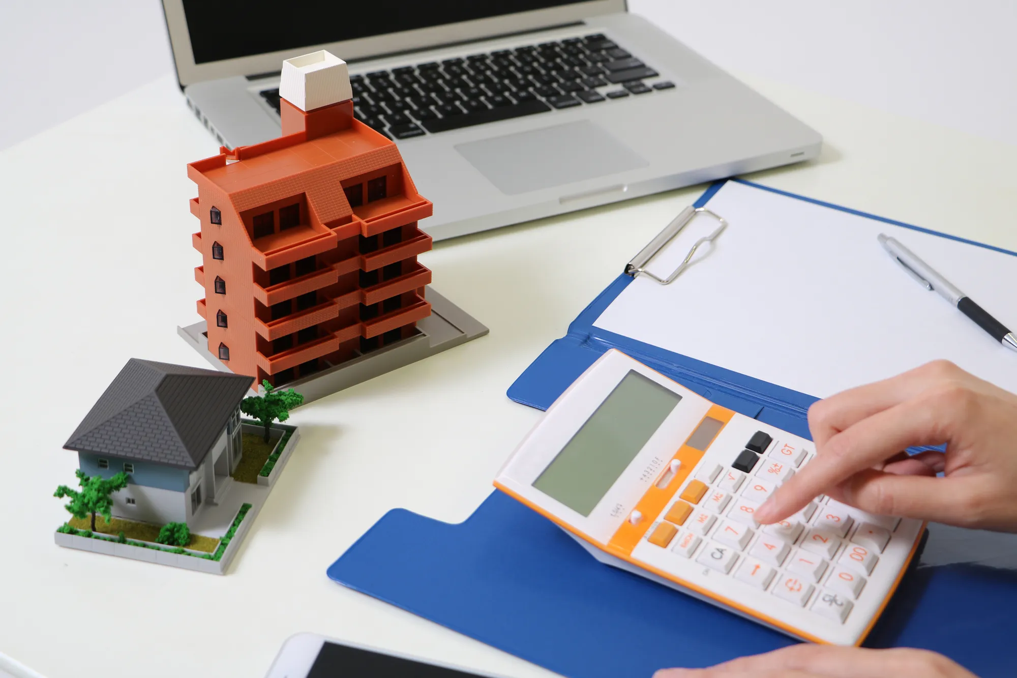 マンション売却をする前に知っておきたい確定申告の流れと必要書類を解説