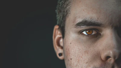 【悲報】コピーライターに向いてる人＝センスがない人？【適正解説】