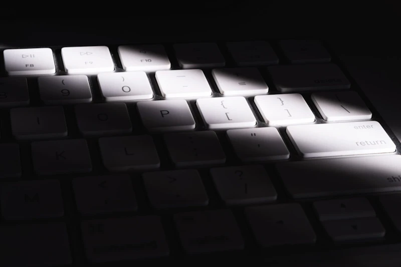 【2021年版】Macの超おすすめキーボード5選【選び方も解説】