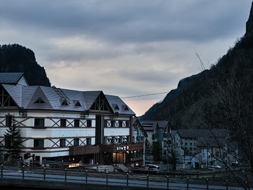 ホテル雲井